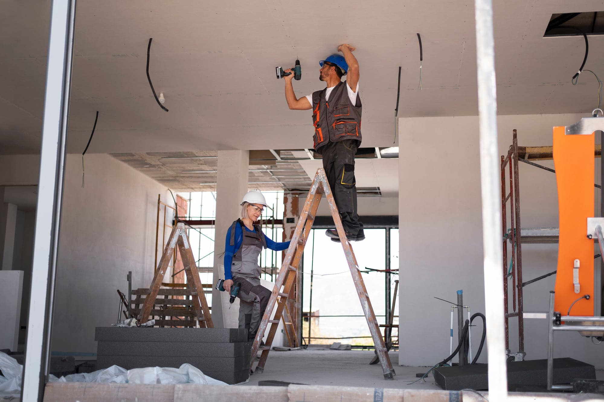 Rénovation intérieure — cloisons et finitions par MBS Couverture